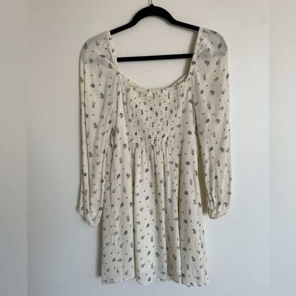 American Eagle Outfitters Long Sleeve Dress, size M - Picture 2 of 3